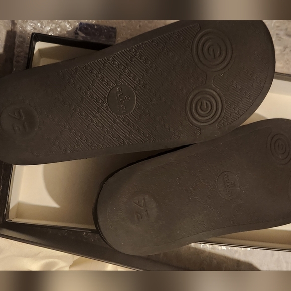 Gucci Logo Slide Rubber Black. Size 8 - Picture 16 of 16